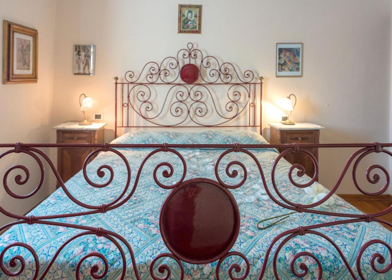 The Hill Terrace Appartement Massa  Buitenkant foto